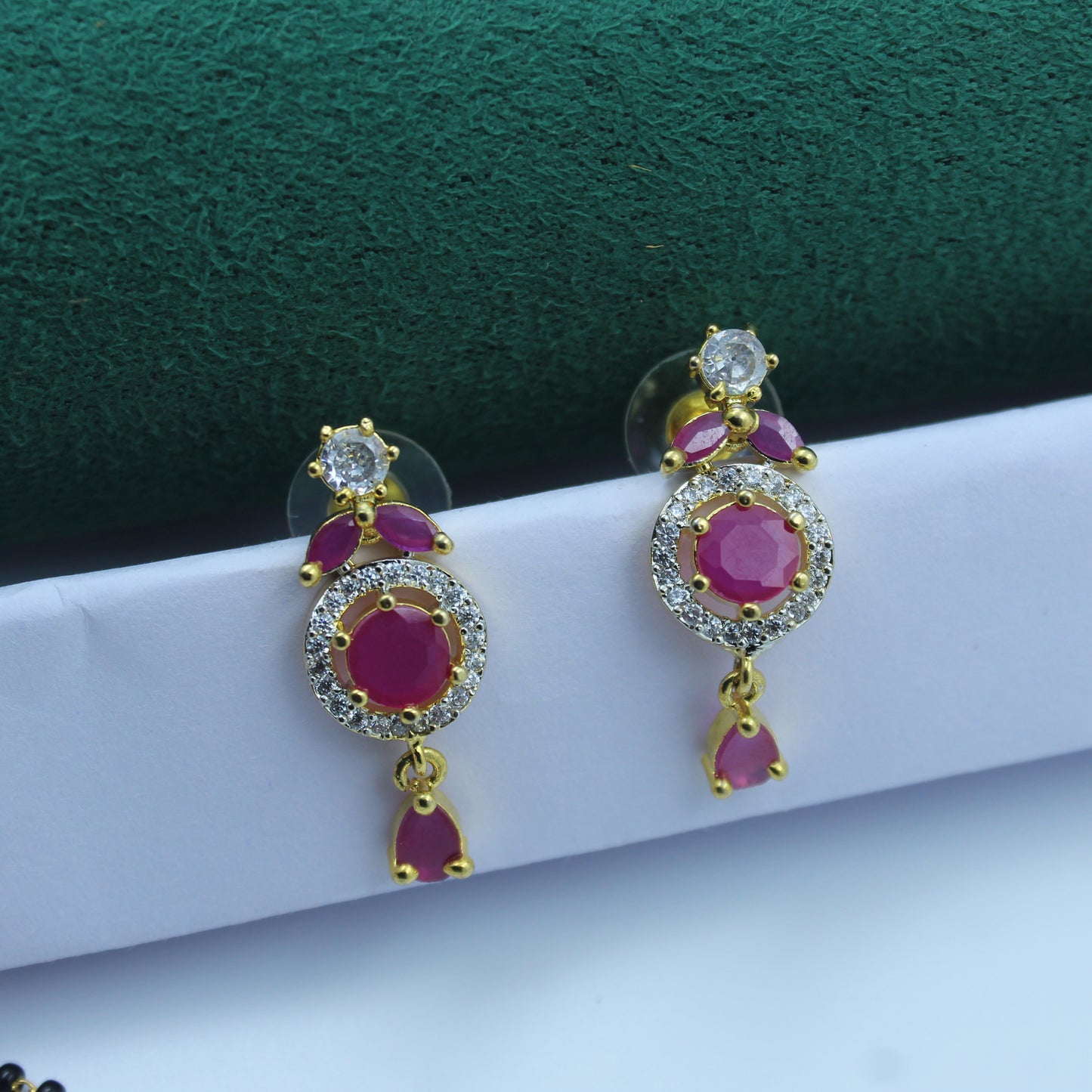 35944 Blackbeads with earrings 18 inches