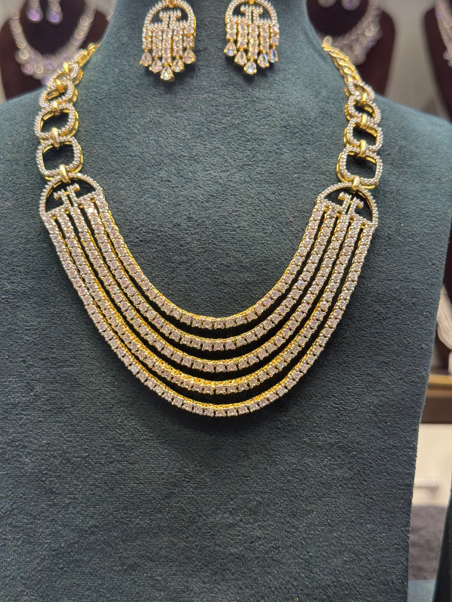28006 Real diamond look layer statement necklace with screwback earrings