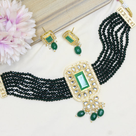 11935  Kundan Onex Beads Choker Green