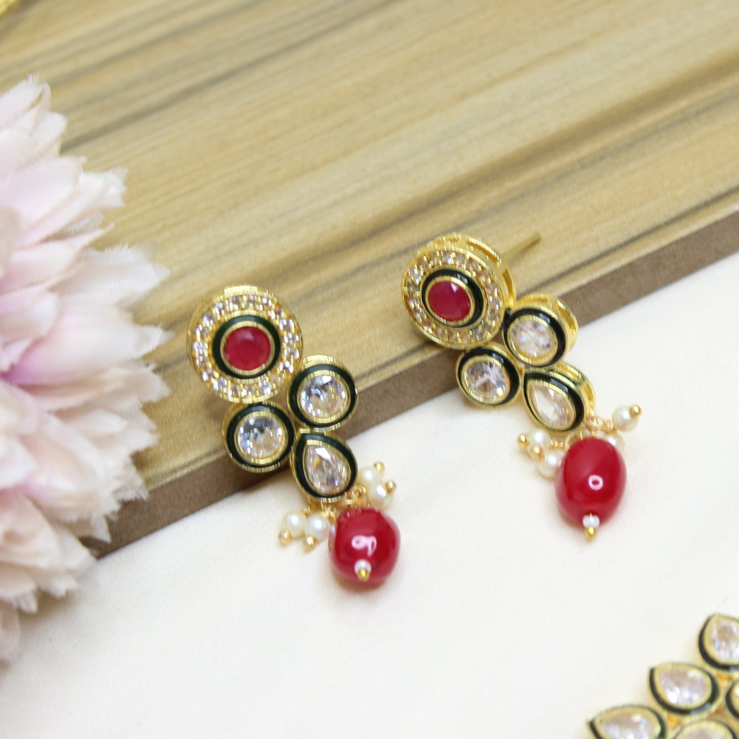 11921 Kundan Pendant neck Choker Red
