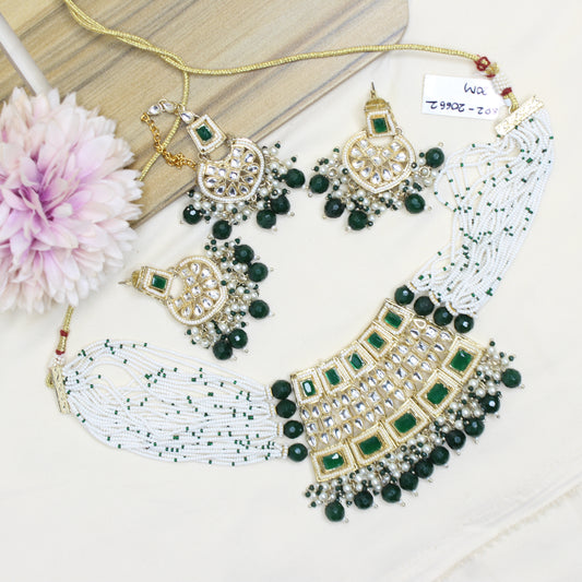 20662 Pota Heavy Choker Green