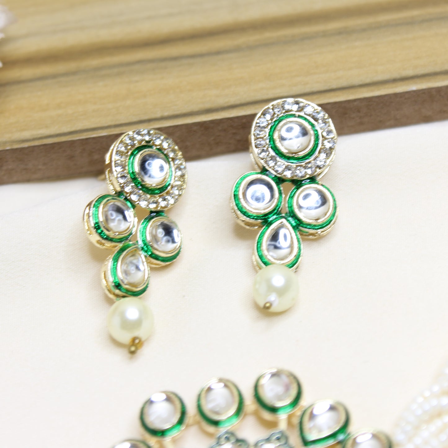 10106 Onex Beads Choker