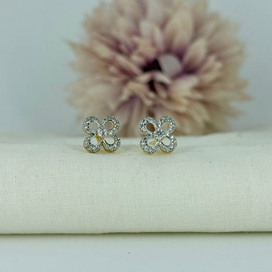 39835 platinum small white studs