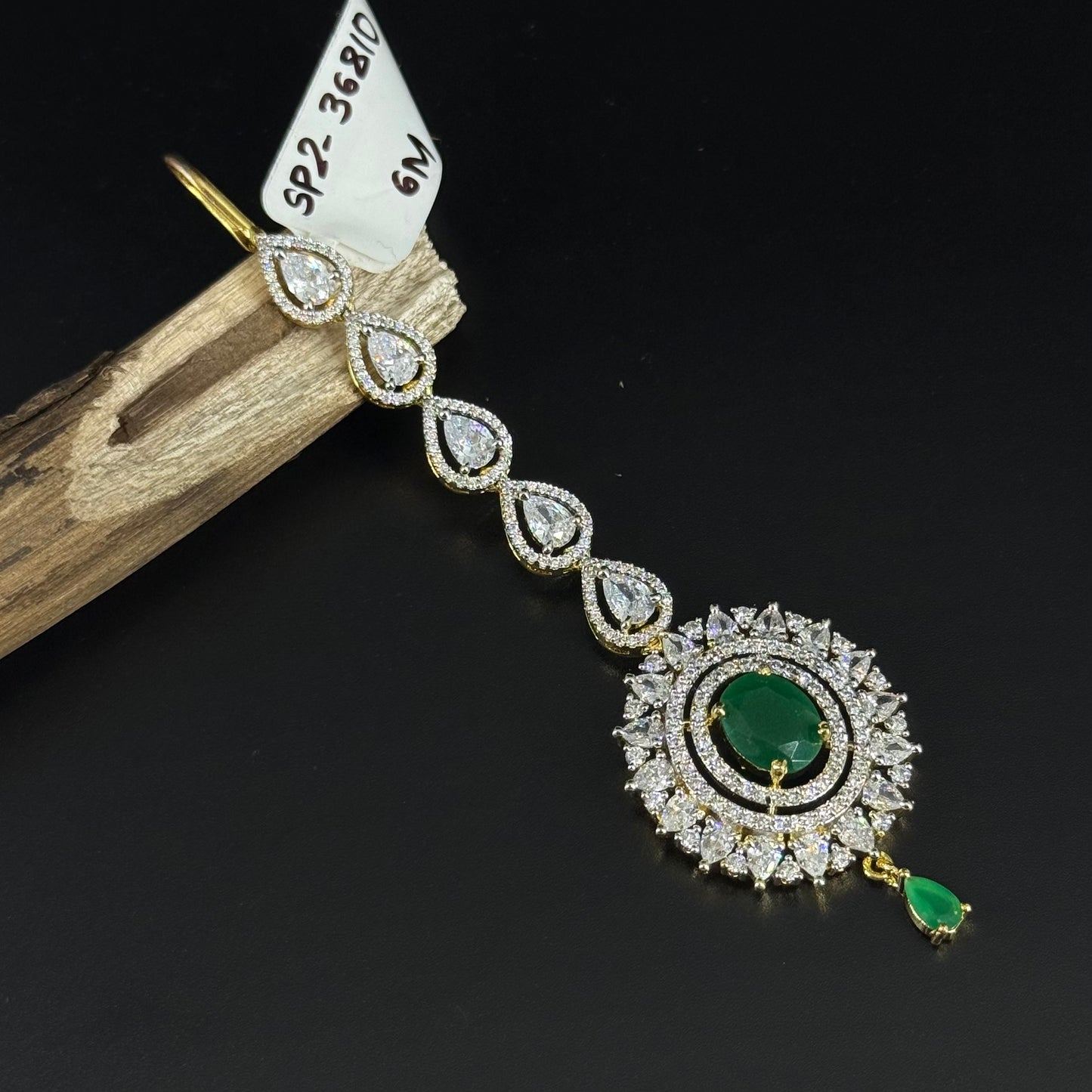 36810 G J Maang Tika