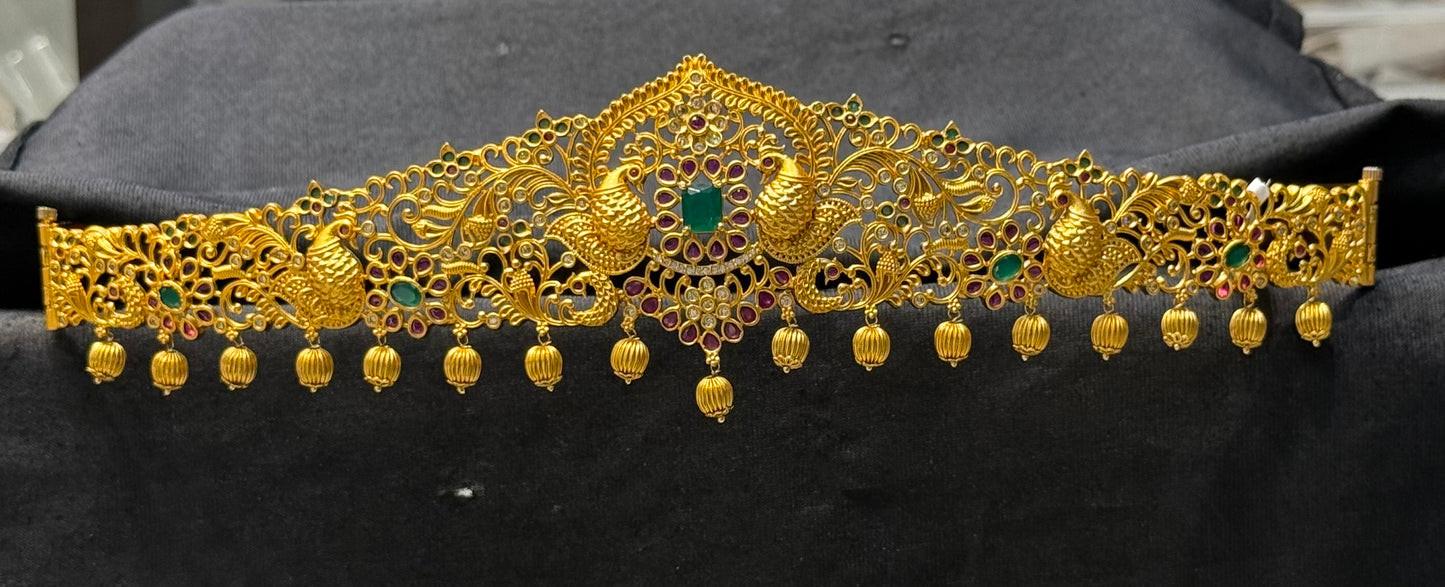 40120 Matte Double peacock green stone vaddanam