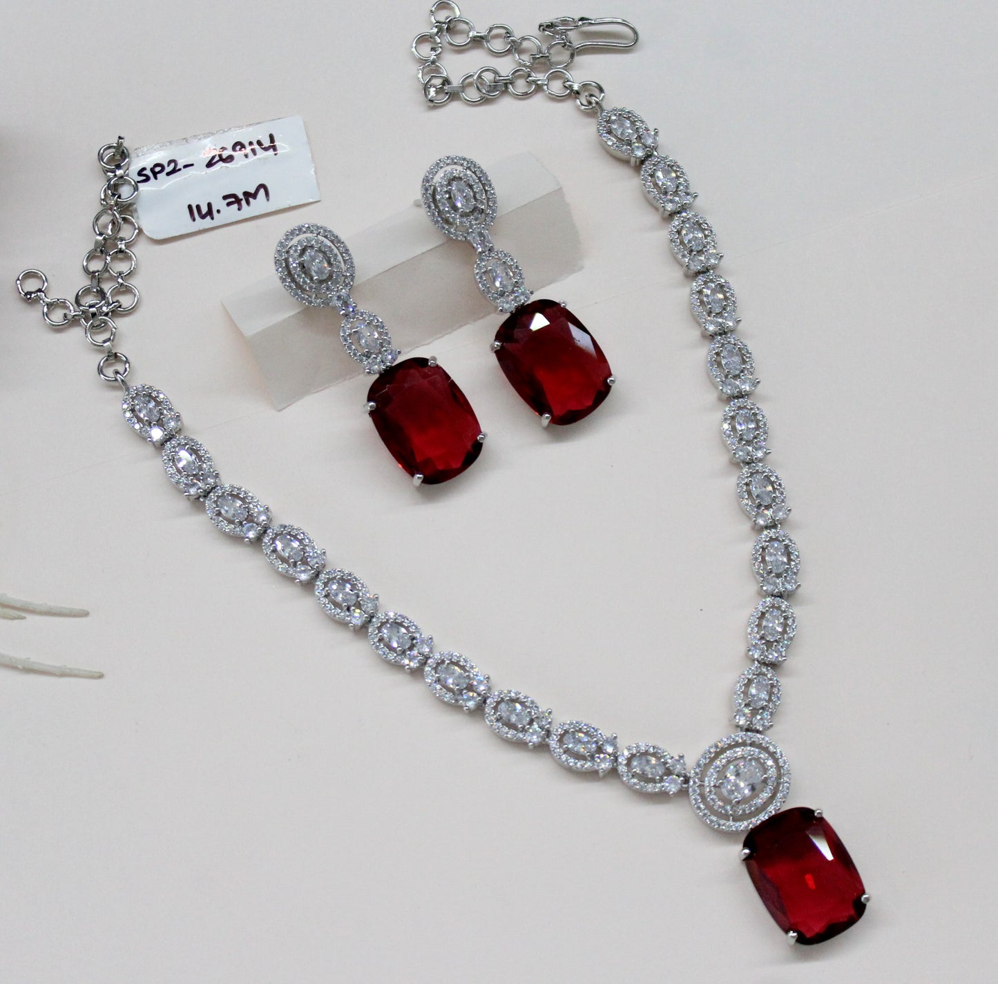 26914 Platinum red stone necklace