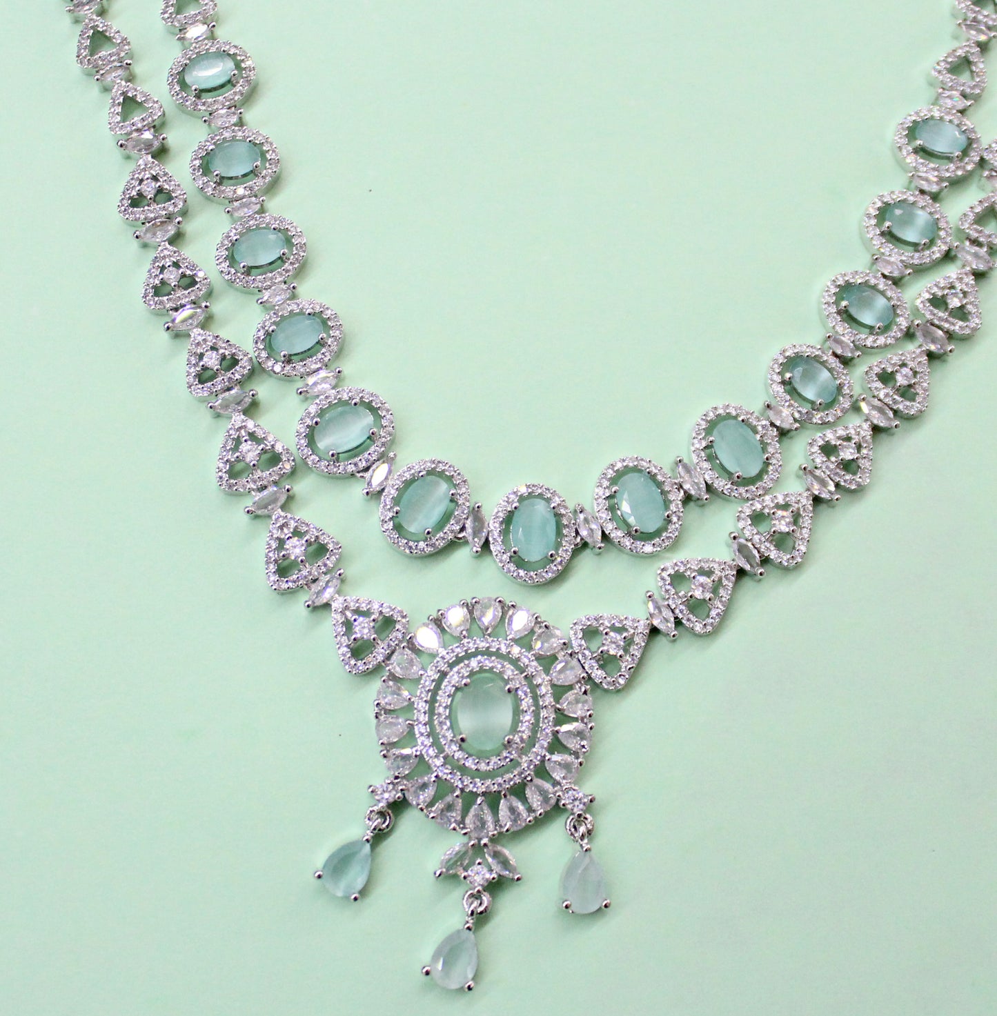 28771 Platinum necklace 2 layers