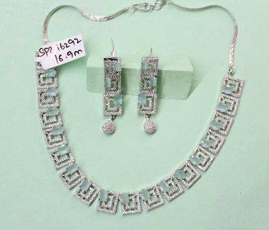 16294 Platinum necklace