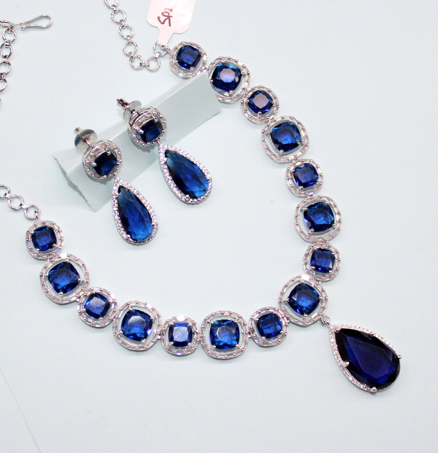 37596 Platinum blue stone necklace