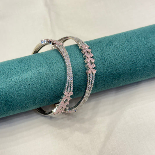 12852 platinum flowers stone bangle