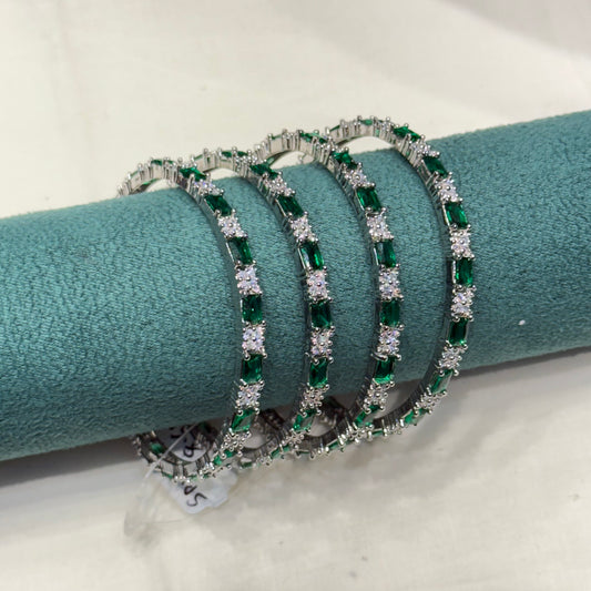 39218 platinum green stone 4 pcs bangle