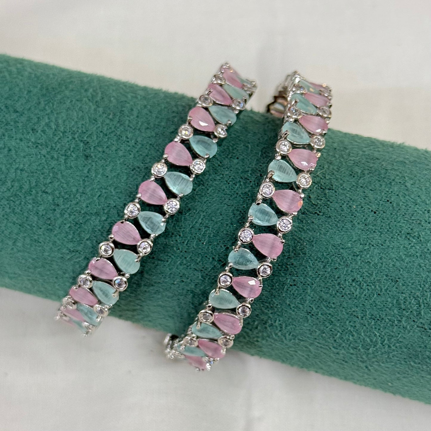 28048 platinum mint multi colour bangle