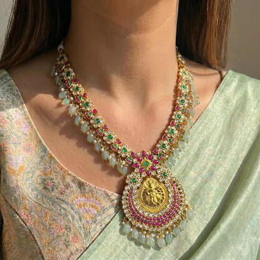 Jadau necklace
