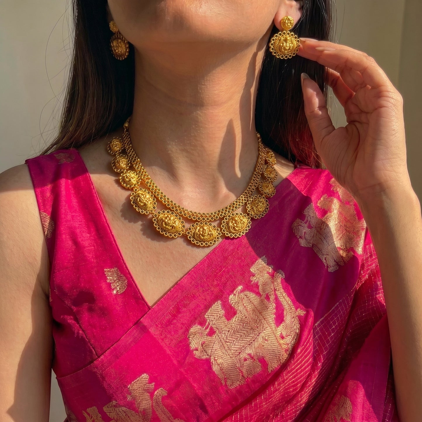 Matte Ganesha Short Necklace
