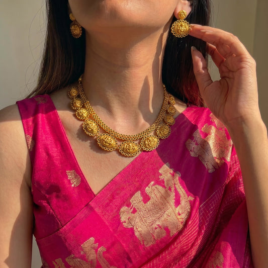 Matte Ganesha Short Necklace