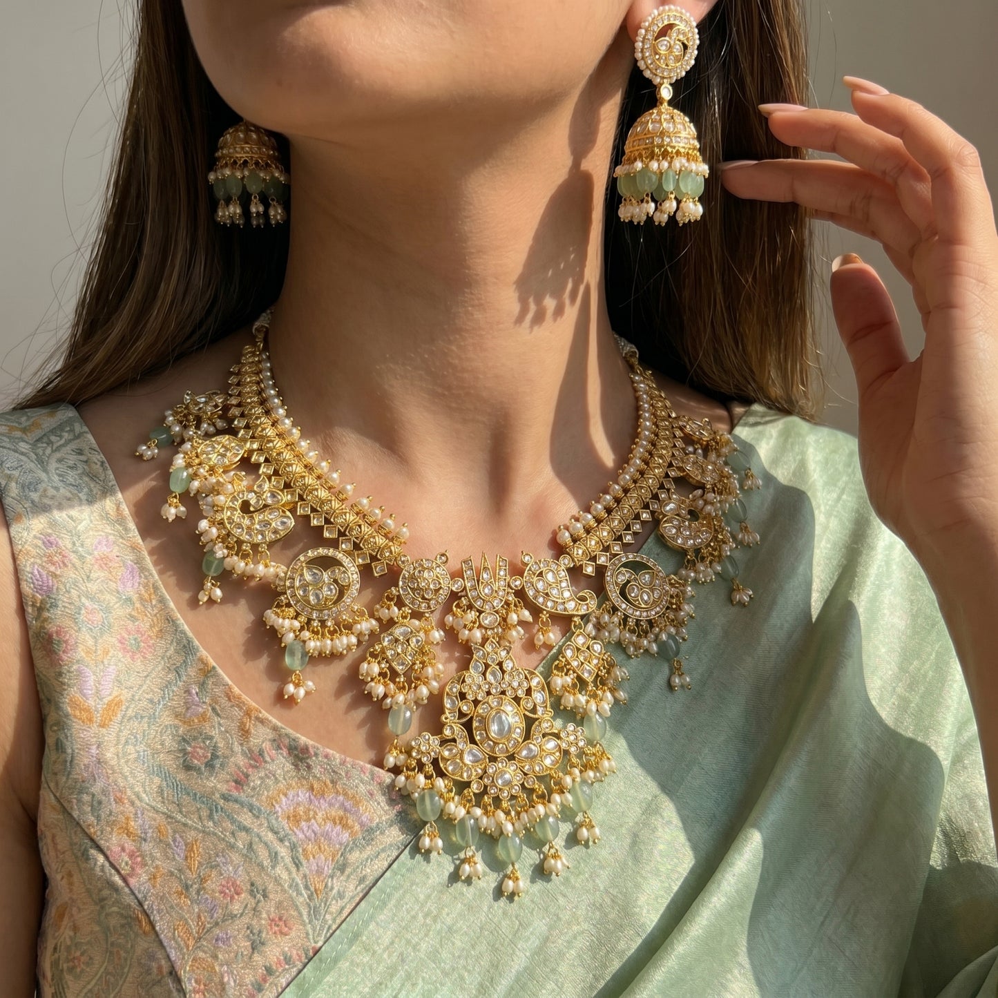Nita Ambani replica necklace full white short with Russian beads