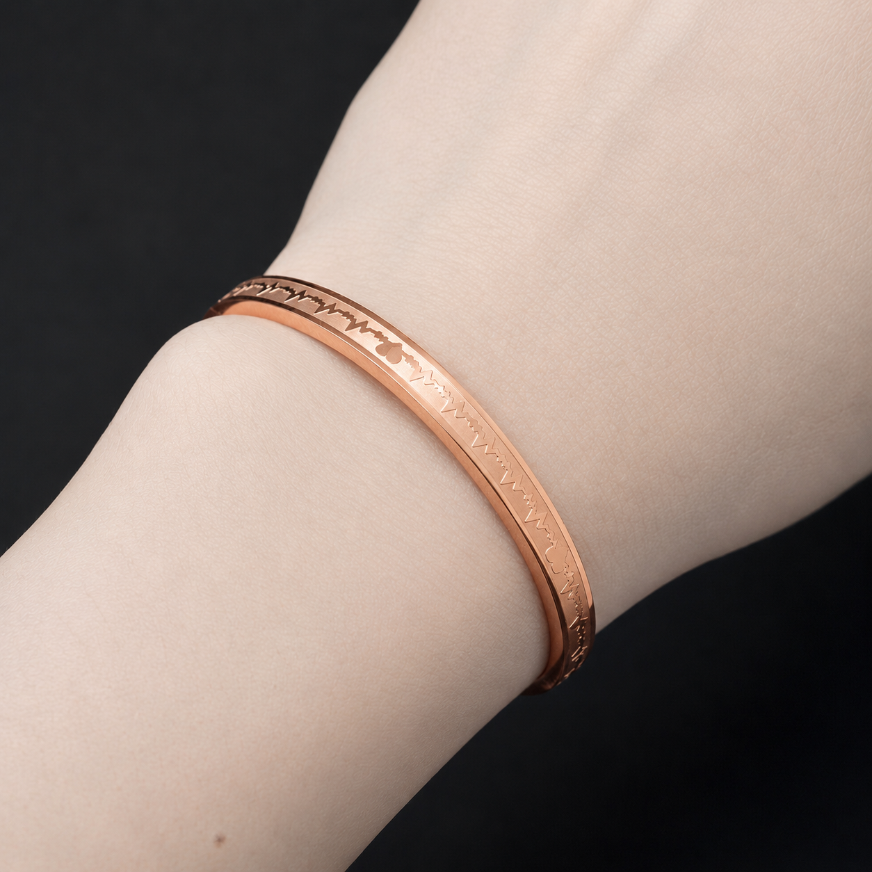 Stylish Heartbeat Shaped Rose Gold Bracelet