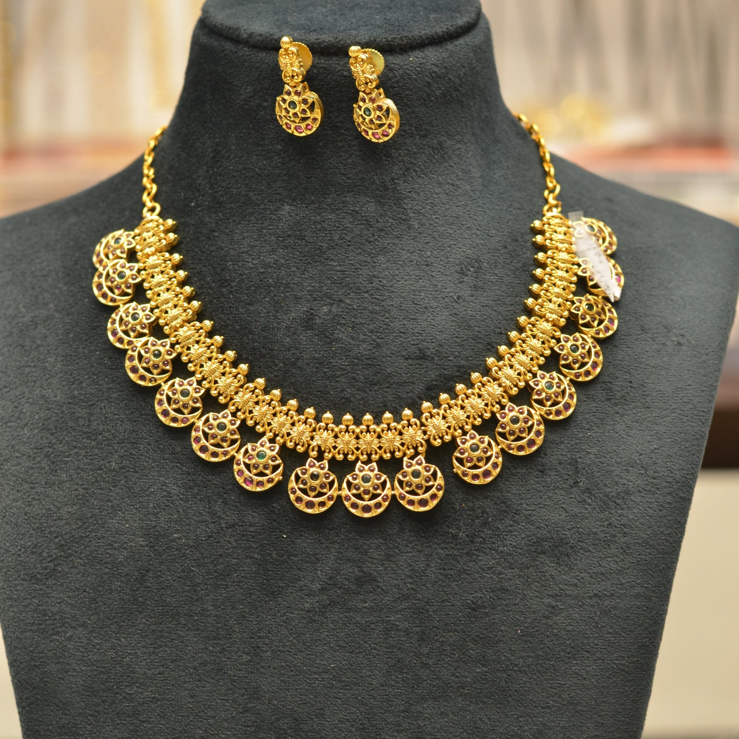 Matte Short Necklace 274/275/276/278