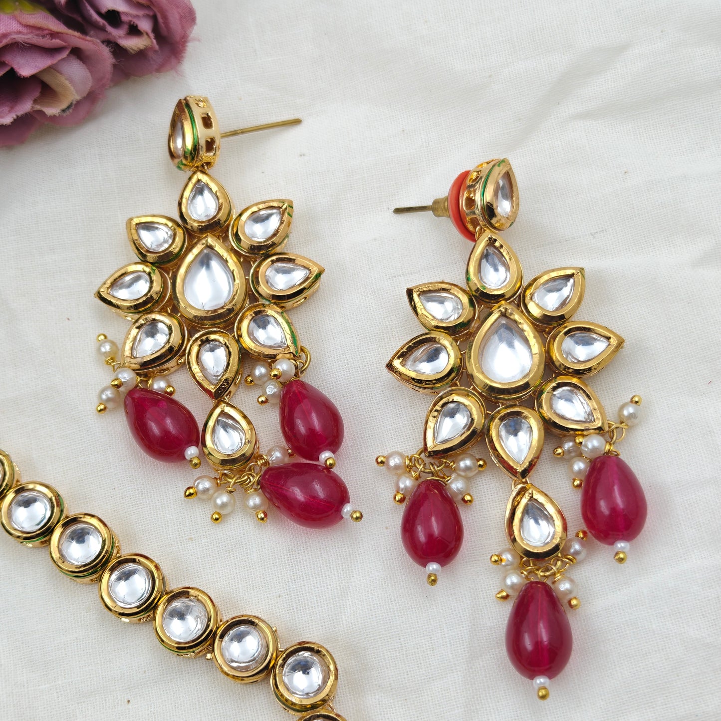 16815 / 16813 Mennakari Kundan simple necklace with red beads