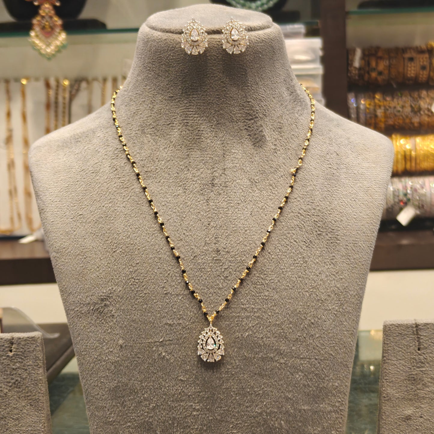 Black crystal single line mala with Gj pendent set