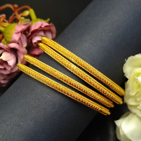 10206 Gold polish 4 pcs bangle