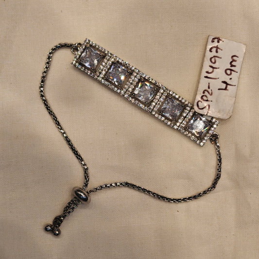 14977  Radium polish full White chain bracelet