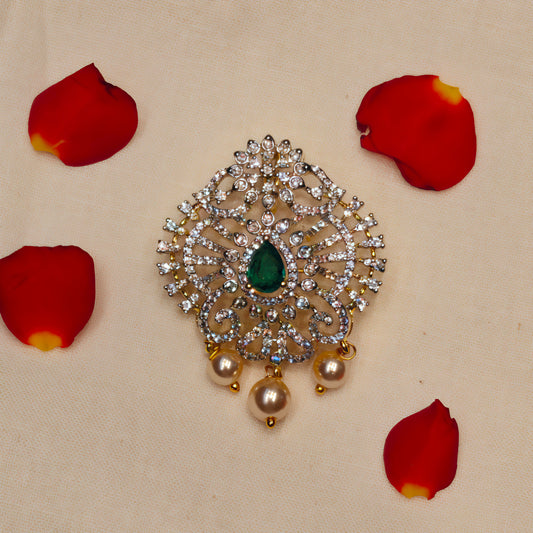 39123 GJ pendant with Swarovski pearl