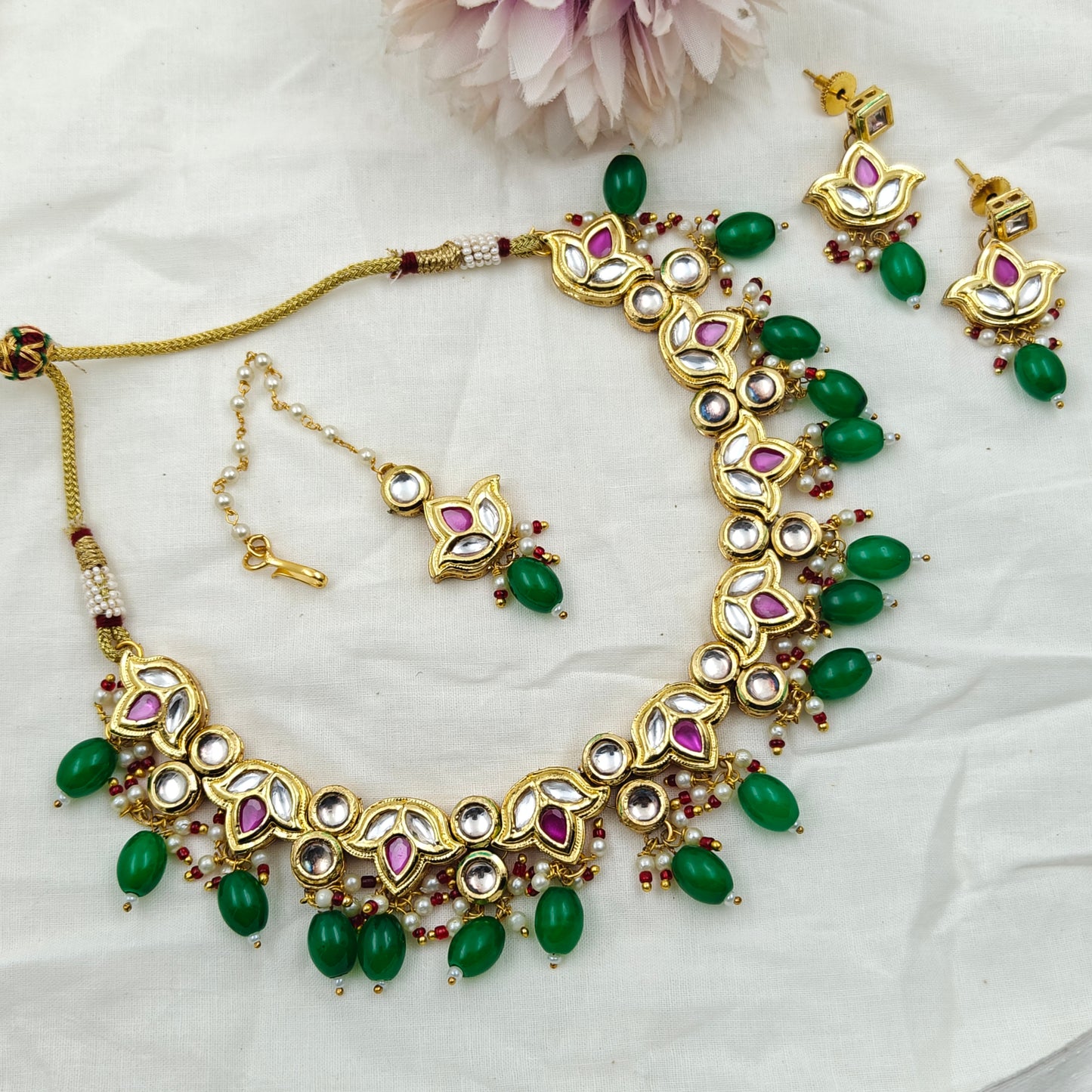 8019 Kundan necklace with maangtika