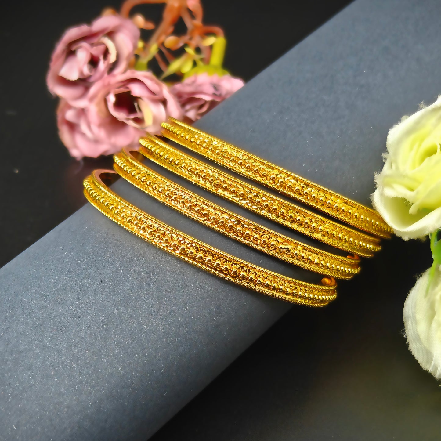 20741 Gold polish 4 broad bangles