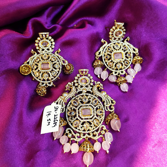 22684 Victorian light pink vpendant set