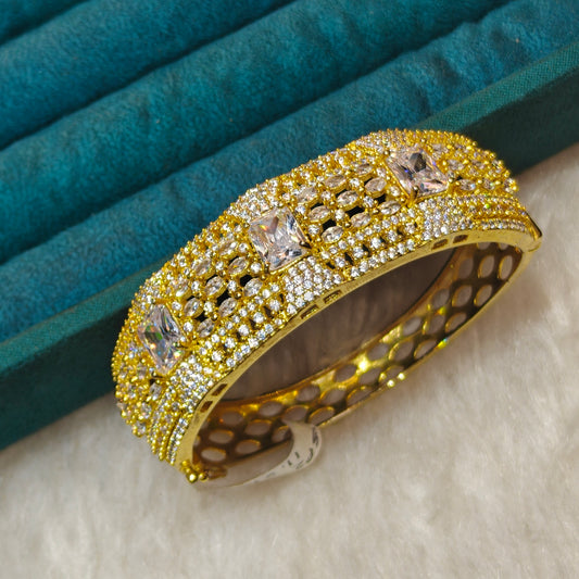 831 cz full white bracelet