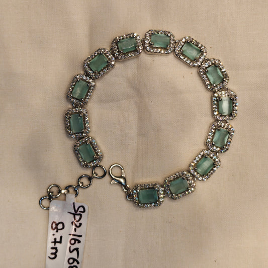 16568 / 16572 platinum mint green colour chain bracelet