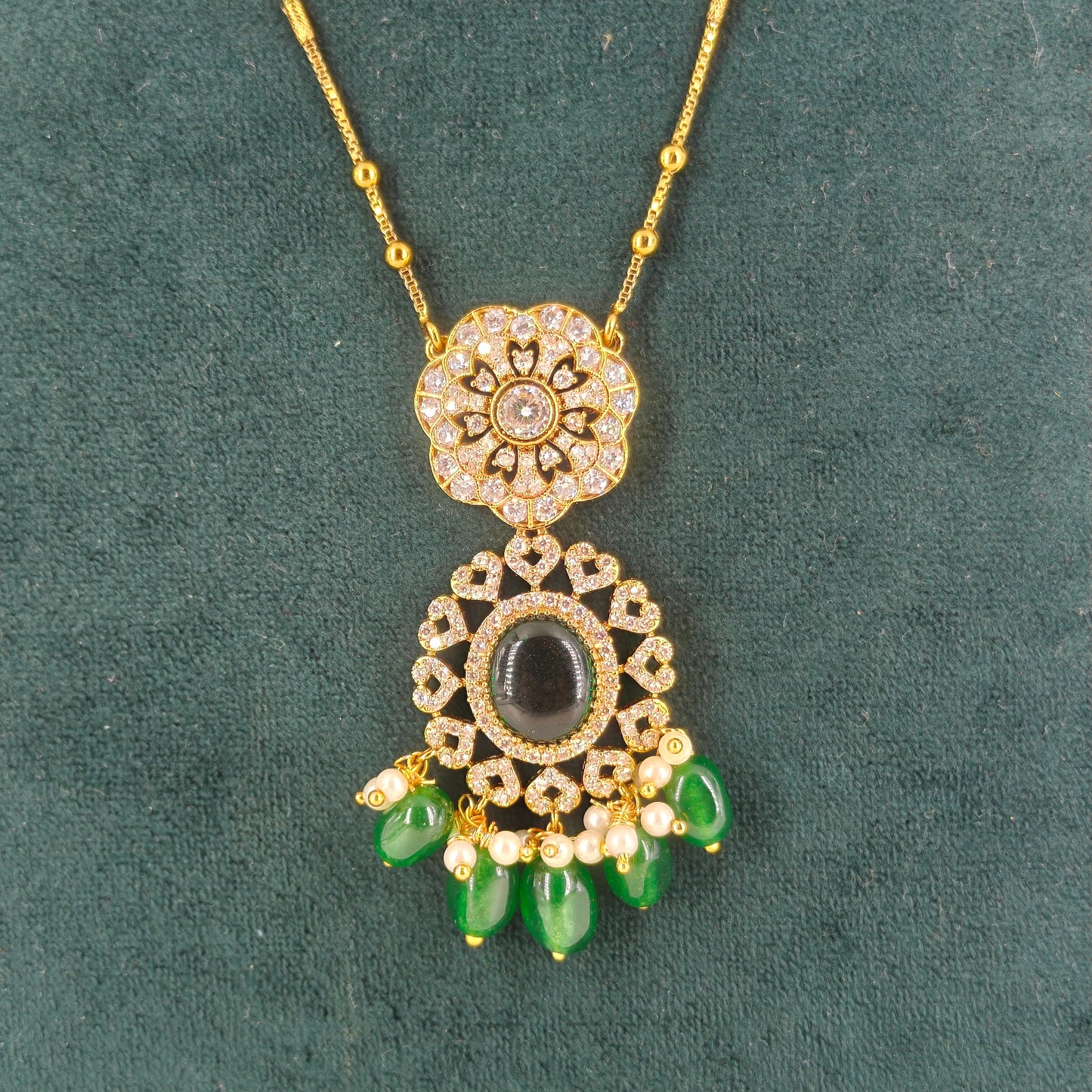 Single line ball chain with pendent set and green stone