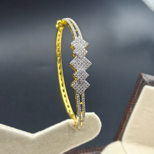 40324 GJ square pattern bracelet