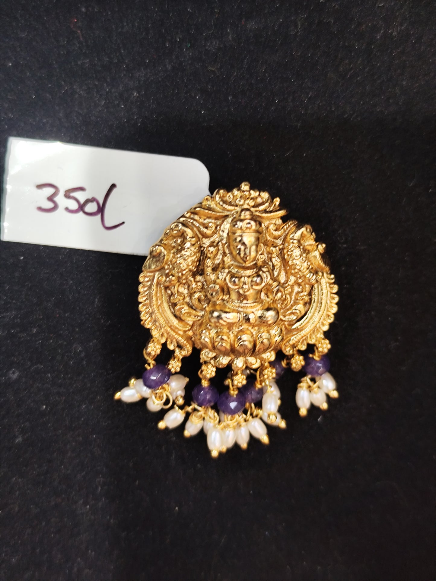 35719 pendant