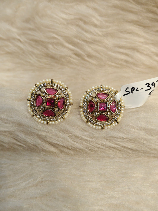 39724 Victorian red studs