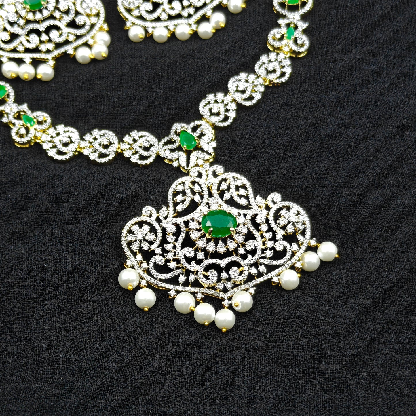 39506  GJ short necklace