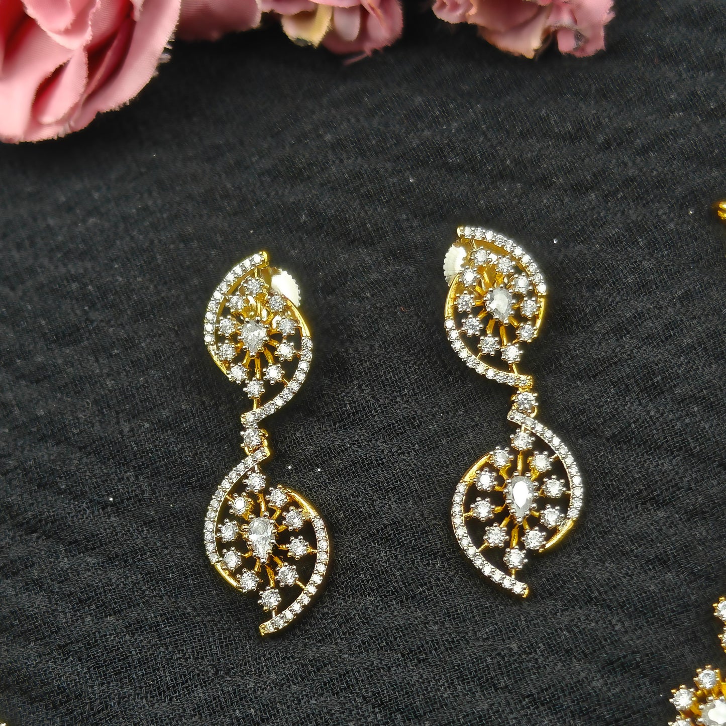 39651 Real diamond replica short star necklace