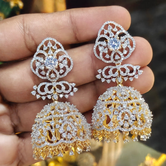 39848 GJ full white jhumki