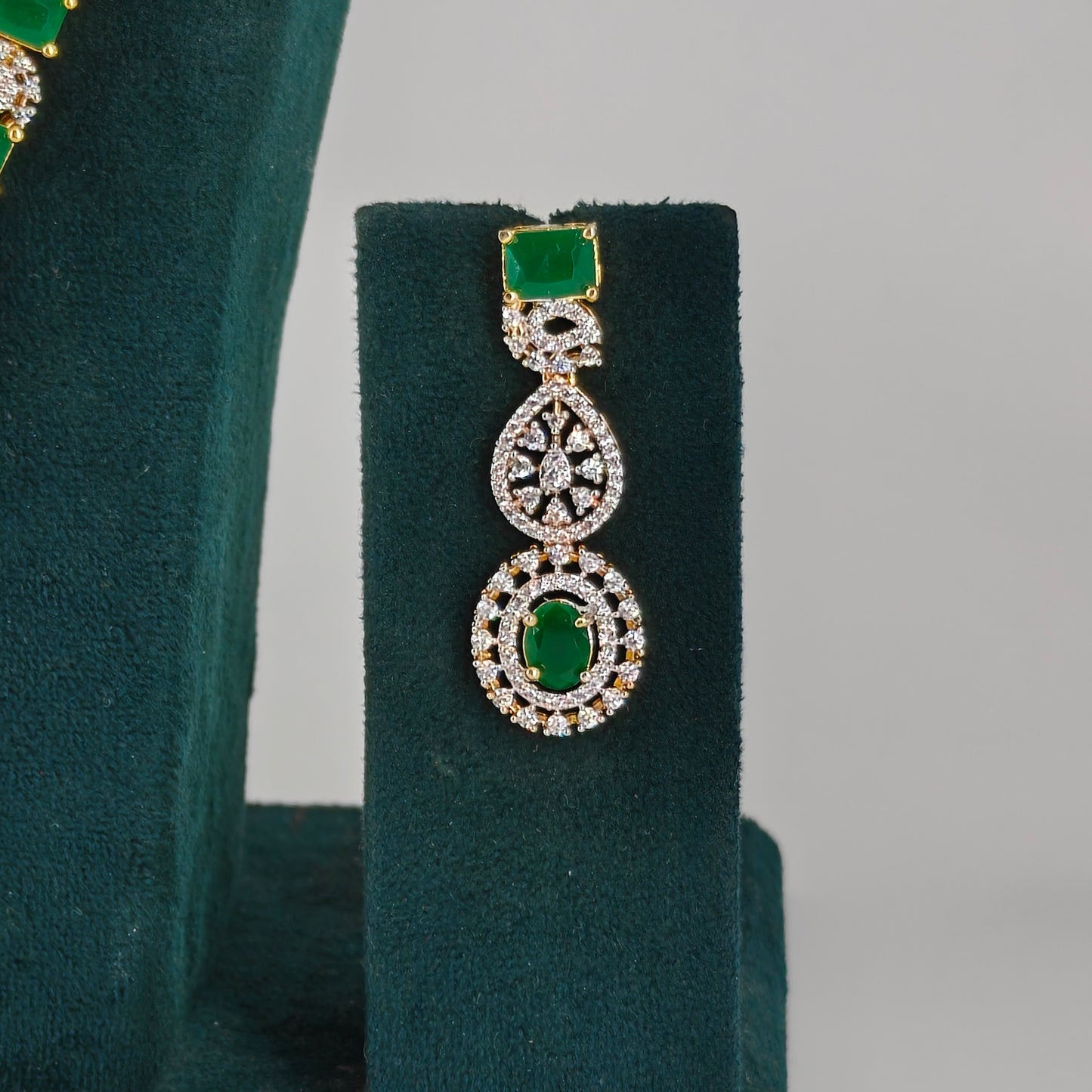 6176 GJ green stone 3 layers long necklace