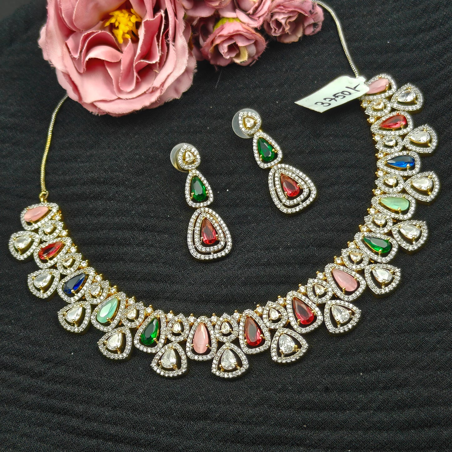 10034 Diamond finish multicolor necklace