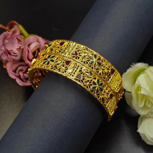 122 Gold polish 2 pcs broad bangle