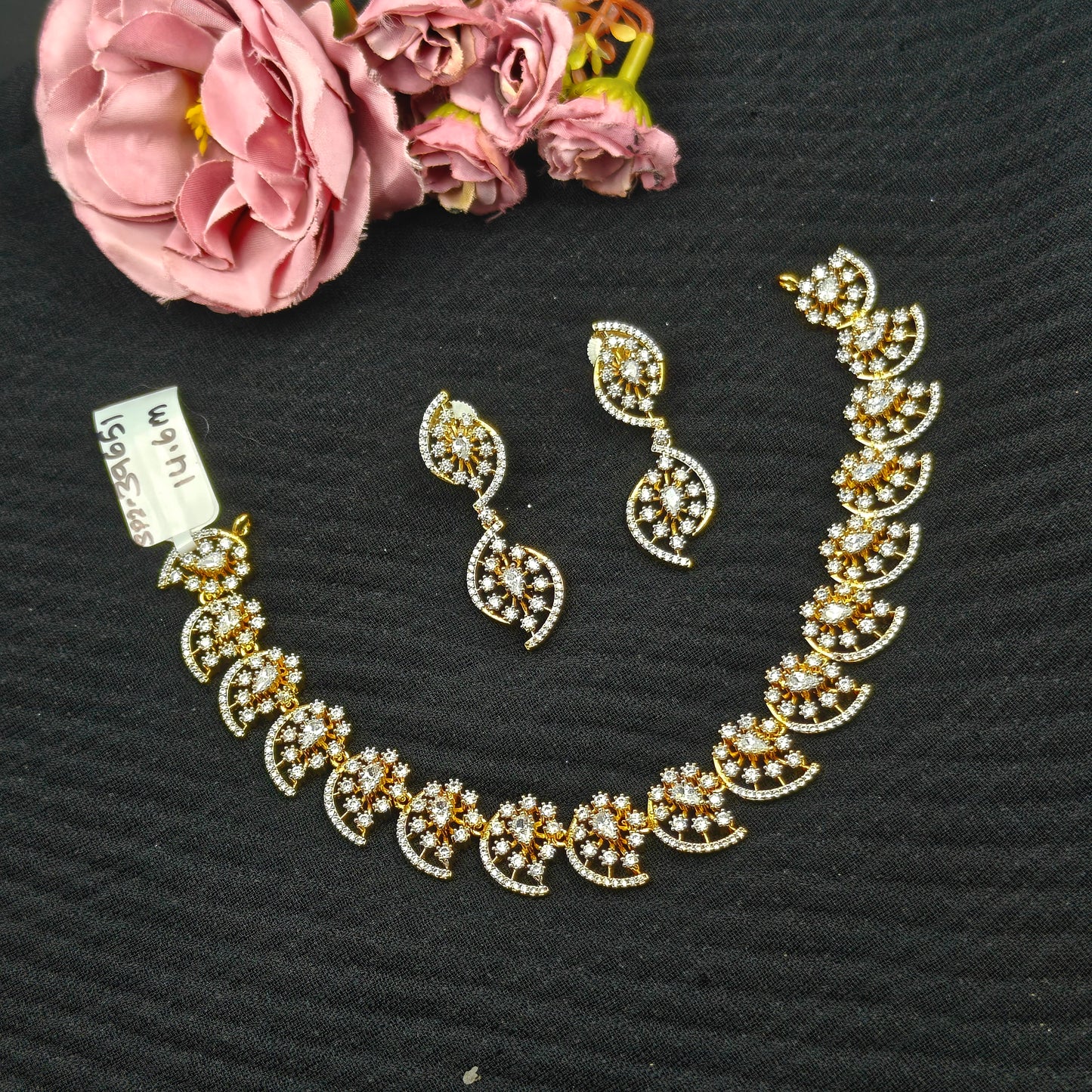 39651 Real diamond replica short star necklace