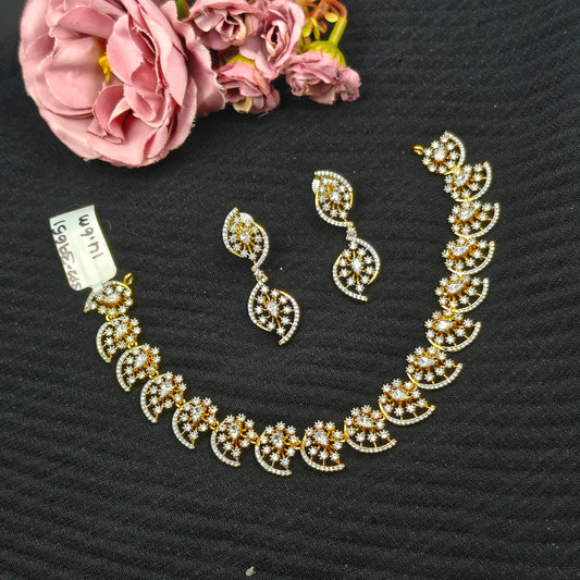 39651 Real diamond replica short star necklace