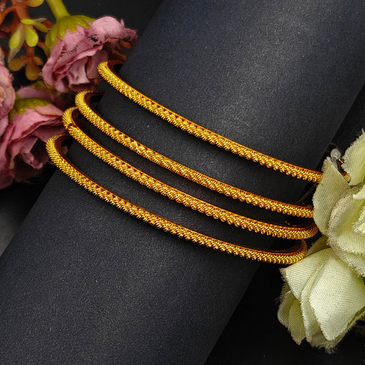 40020 Gold polish 4 pcs simple bangle