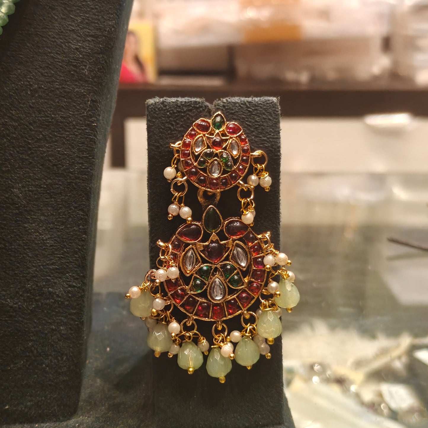 40458  Pota stone rani haar in once beads