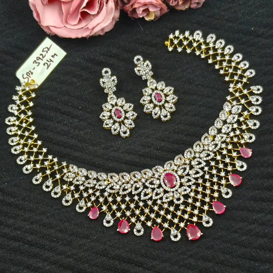 39252 Real diamond look necklace