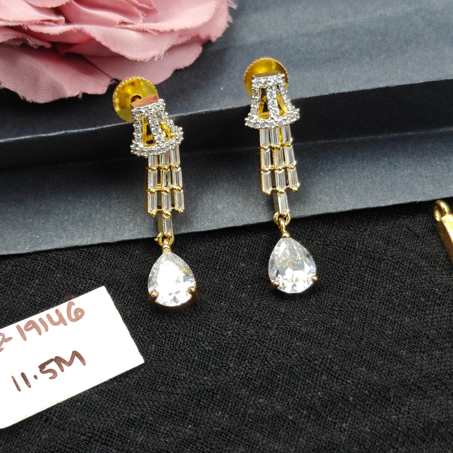 19146  GJ short necklace