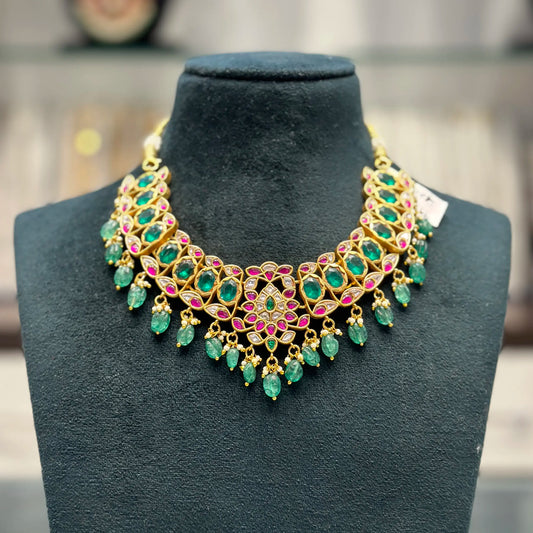 Jadau necklace with russian beads 28565