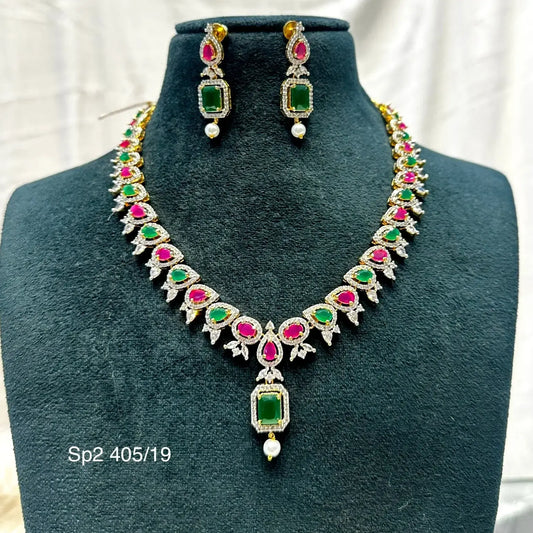 Diamond look multicolor simple necklace 405